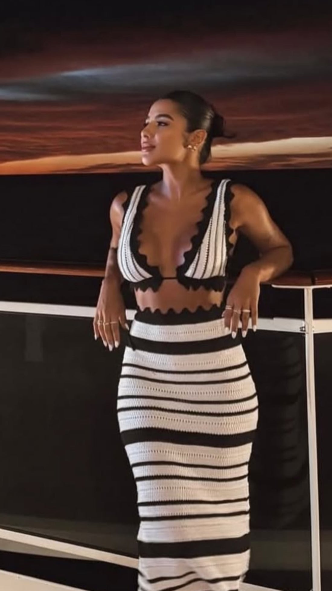Black and White Set