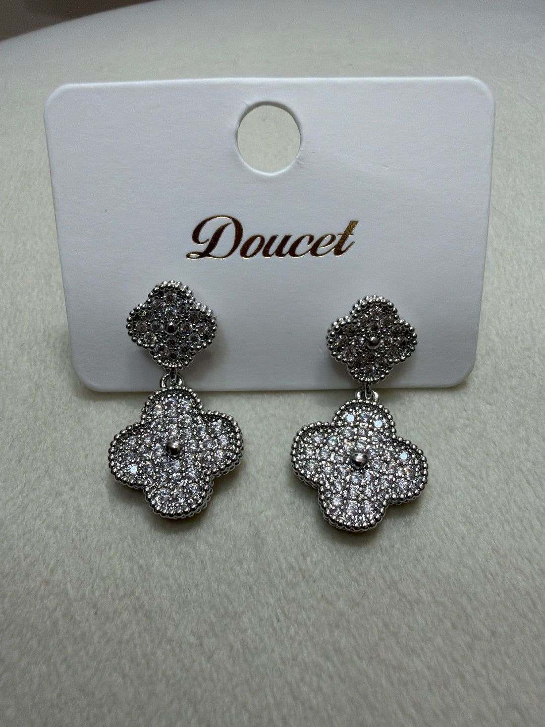Van k earrings