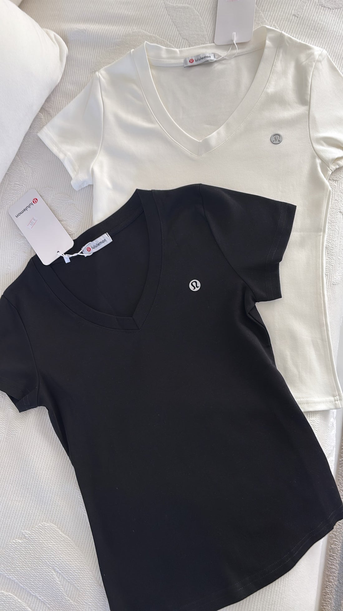 New lululemon Tshirt