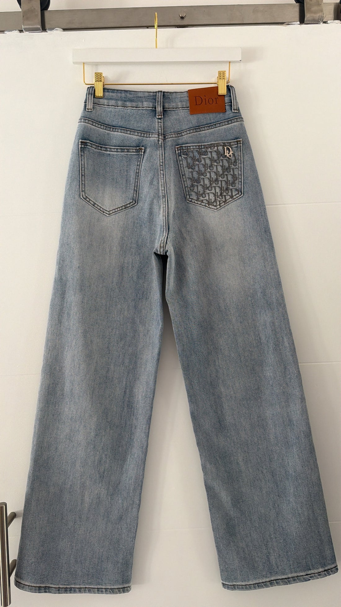 New Dio Jean
