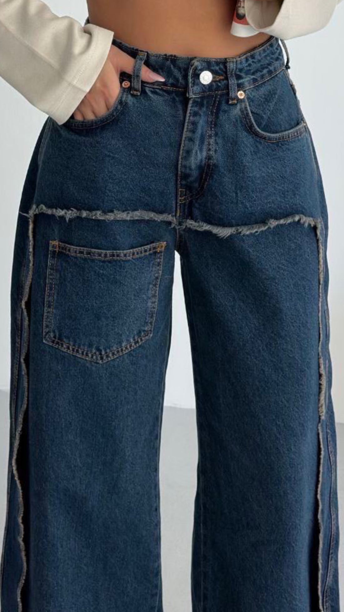 Leo Jeans