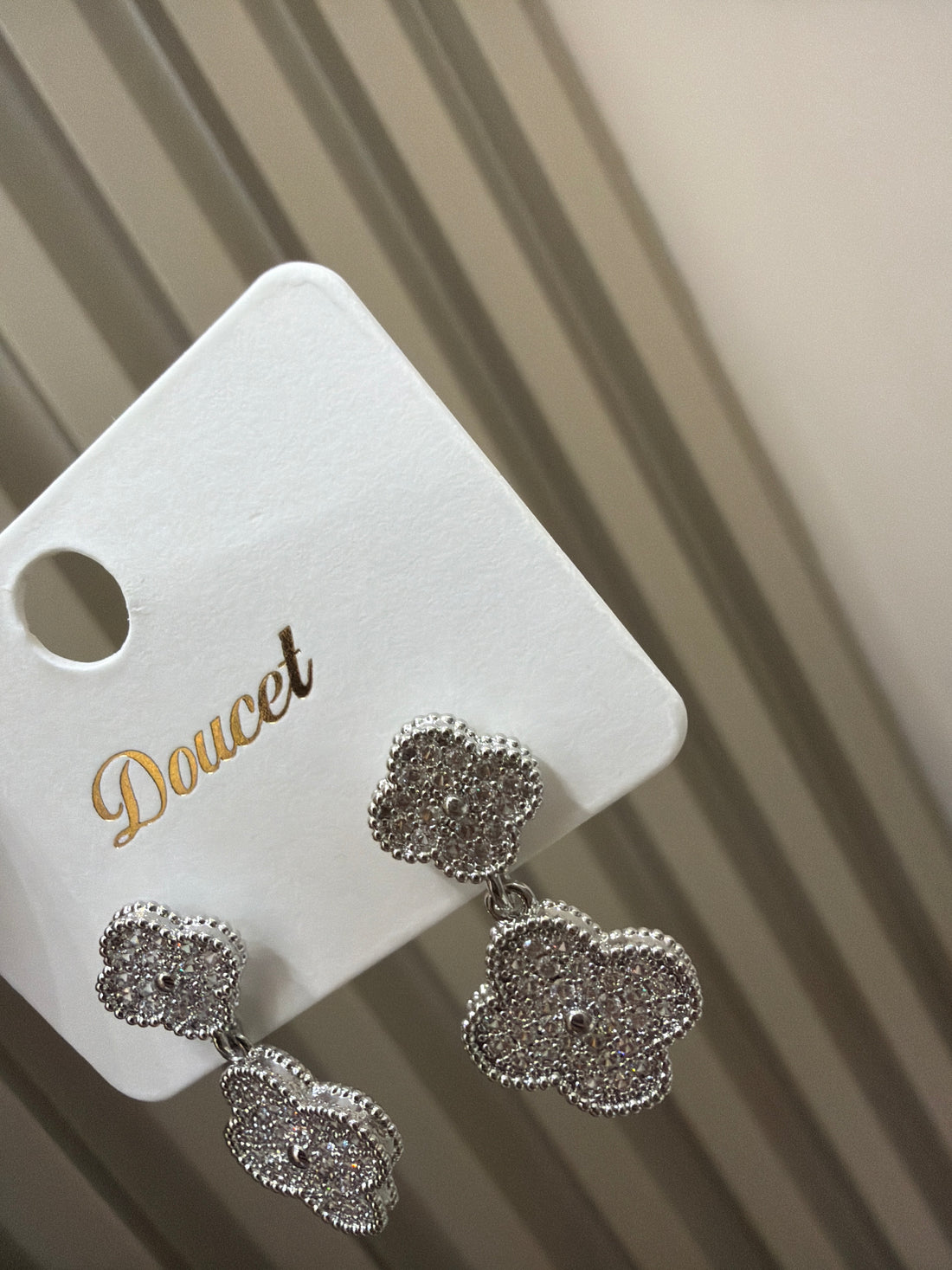 Van k earrings