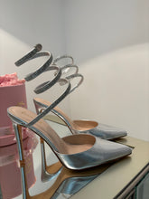 Load image into Gallery viewer, VALENTINO SHOES