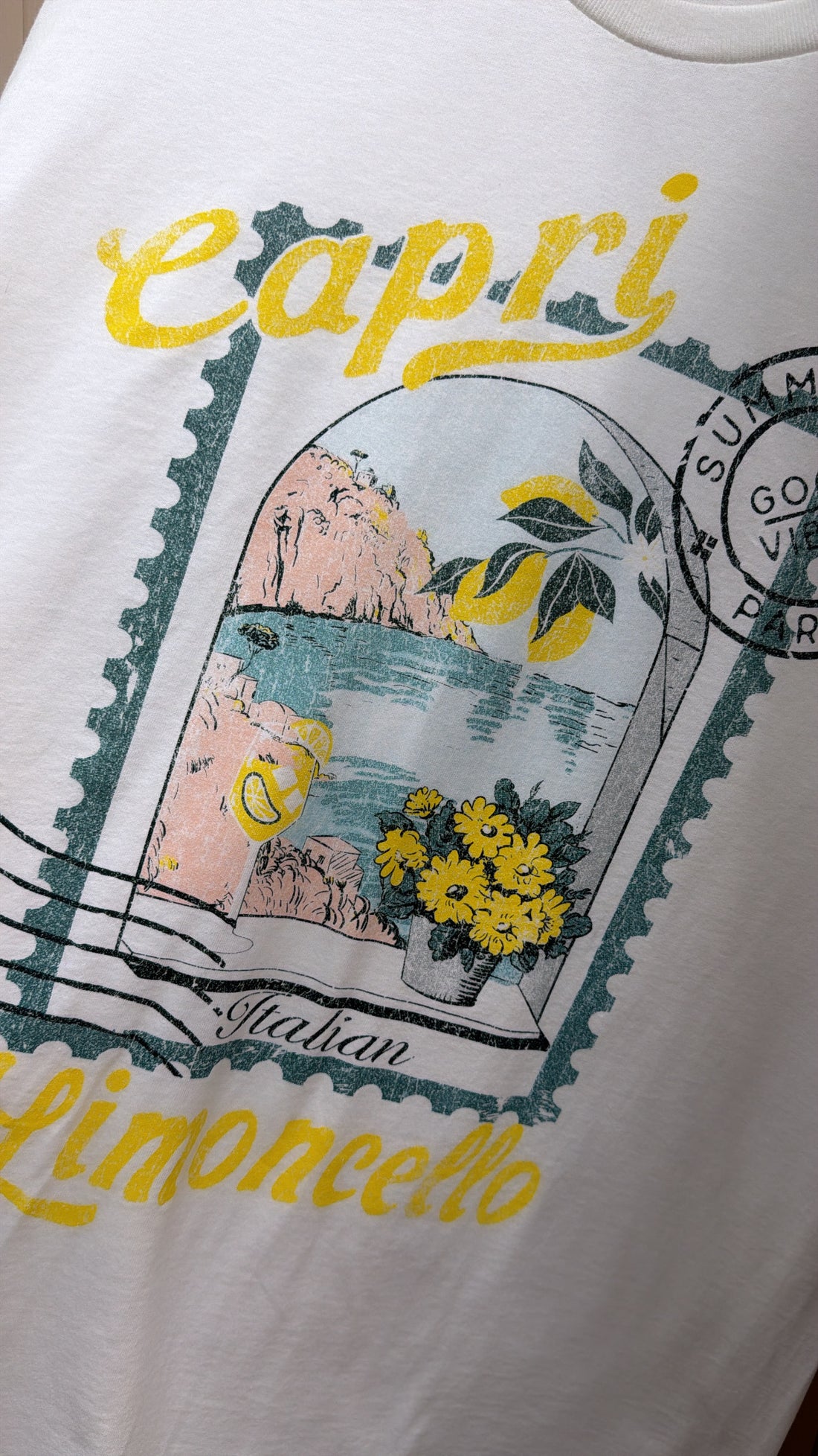 Capri T-shirt