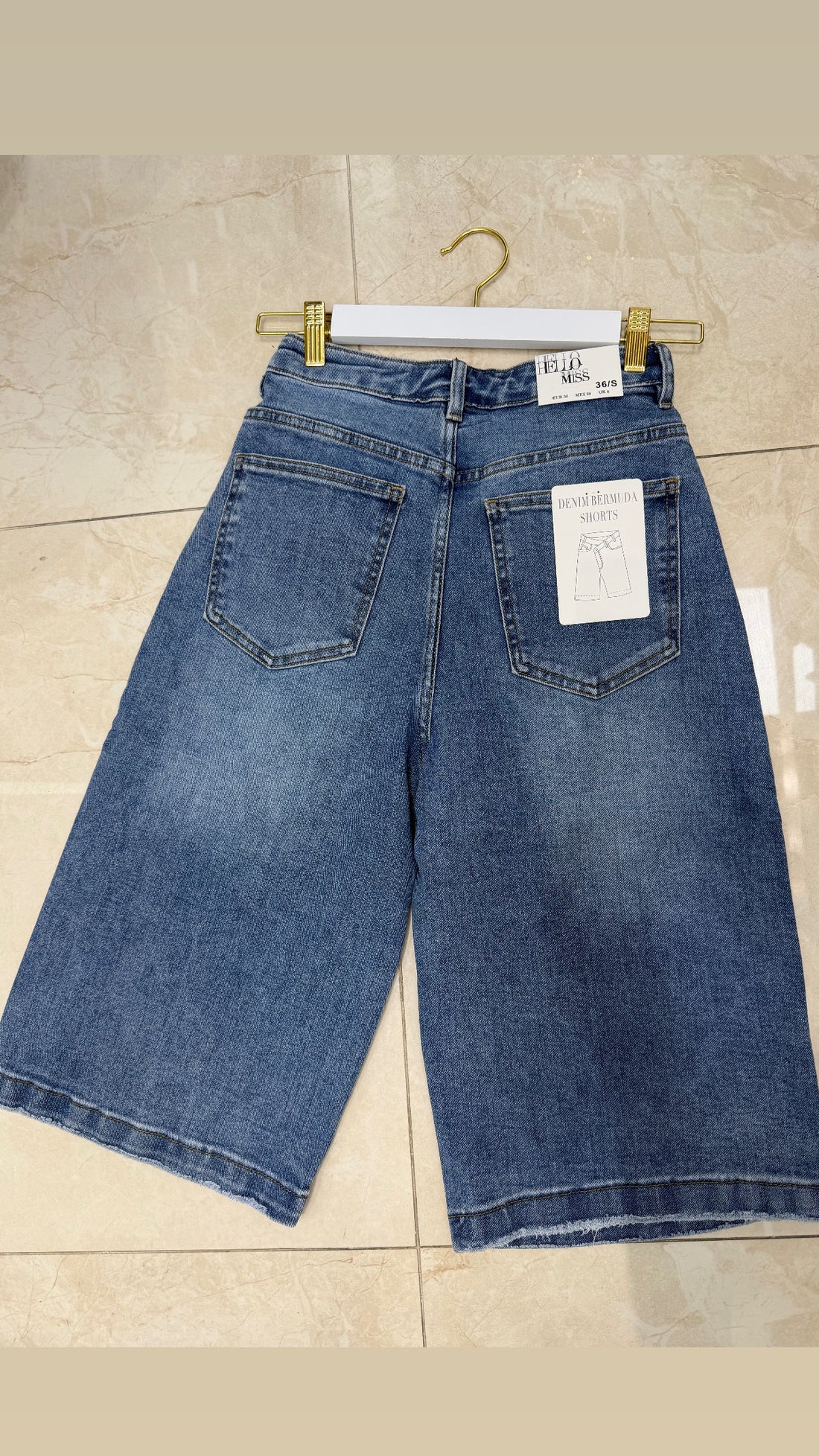 New Bermuda Jeans